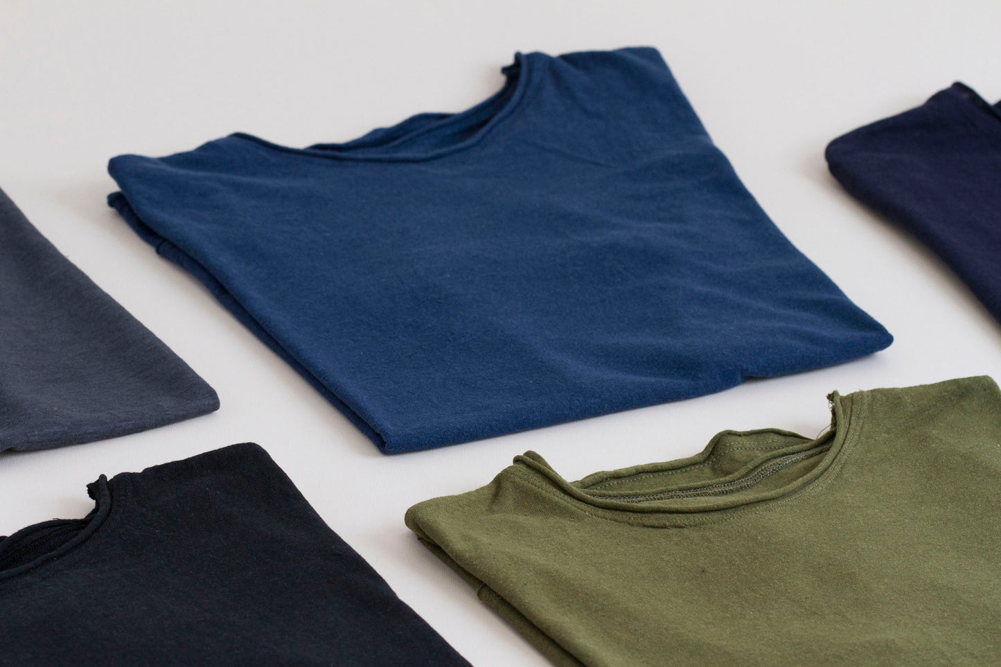 Лагана женска мајица од конопље и органског памука